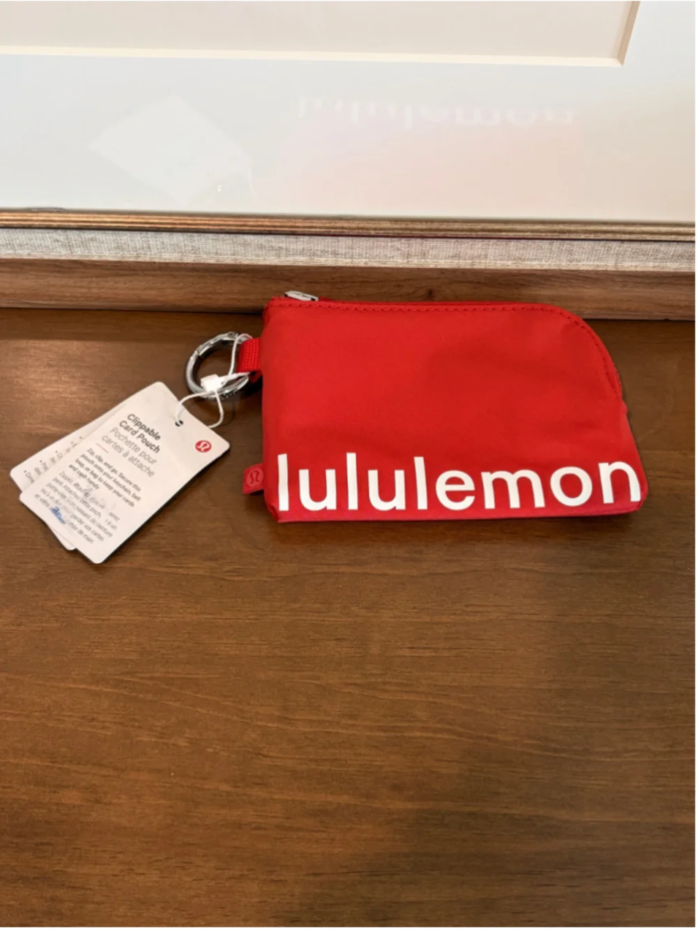 New with Tags Lululemon Clippable Card Pouch - Red/White